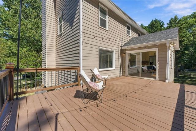 104 Courtland Circle, Powder Springs, GA 30127