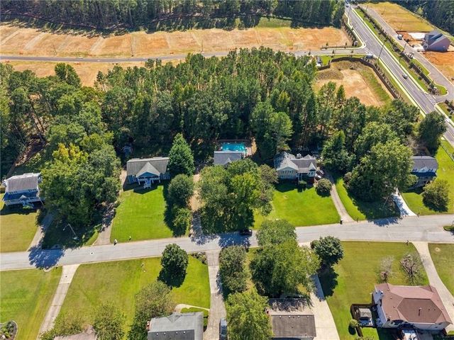104 Courtland Circle, Powder Springs, GA 30127