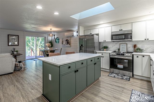 7840 Warbler Court SE, Olympia, WA 98513