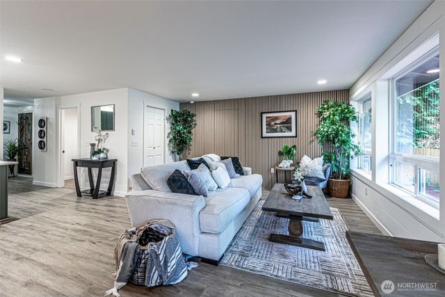 7840 Warbler Court SE, Olympia, WA 98513