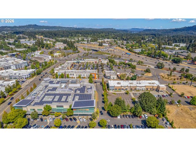 7165 Sw SAGERT St 103, Tualatin, OR 97062