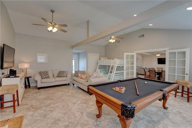 609 Sandy Lane, Port Aransas, TX 78373