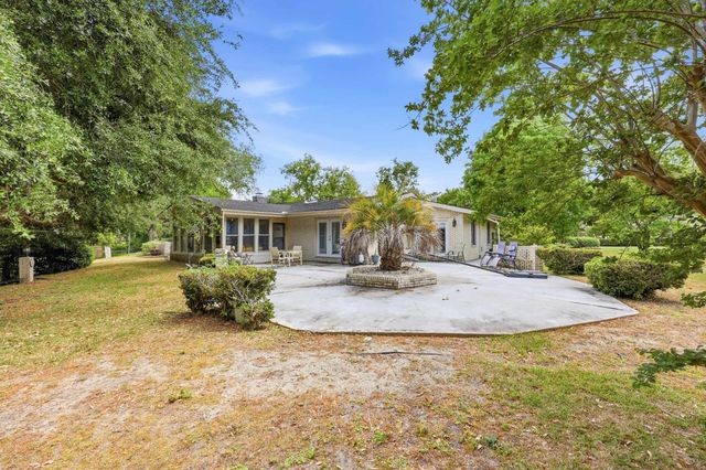 1932 Sandpiper Ln., Surfside Beach, SC 29575