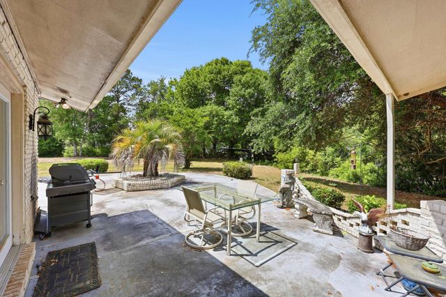 1932 Sandpiper Ln., Surfside Beach, SC 29575