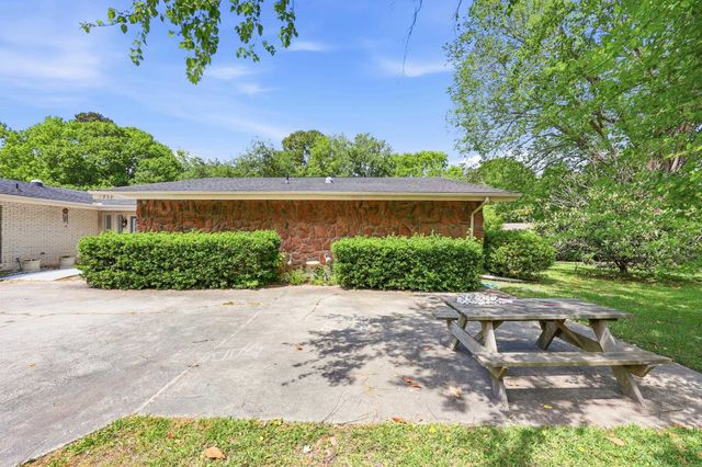 1932 Sandpiper Ln., Surfside Beach, SC 29575