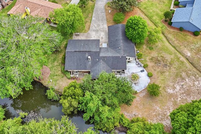1932 Sandpiper Ln., Surfside Beach, SC 29575
