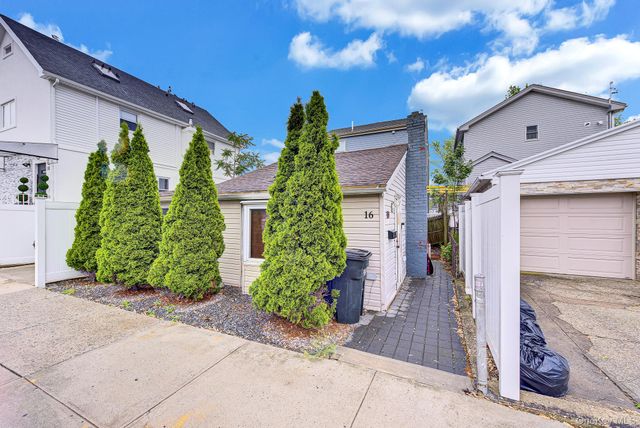 16 Cyrus Avenue, Brooklyn, NY 11229
