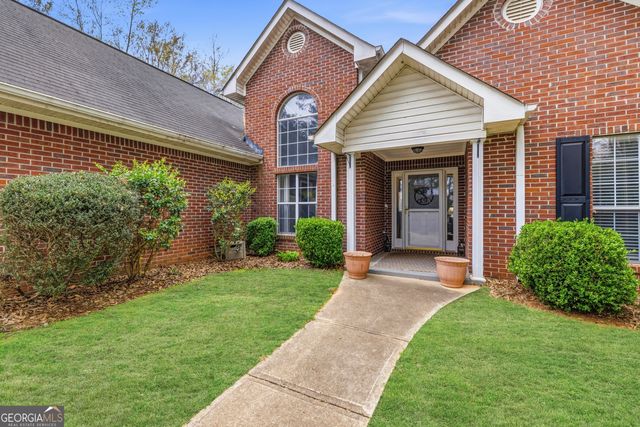 215 Ewing Drive, Social Circle, GA 30025