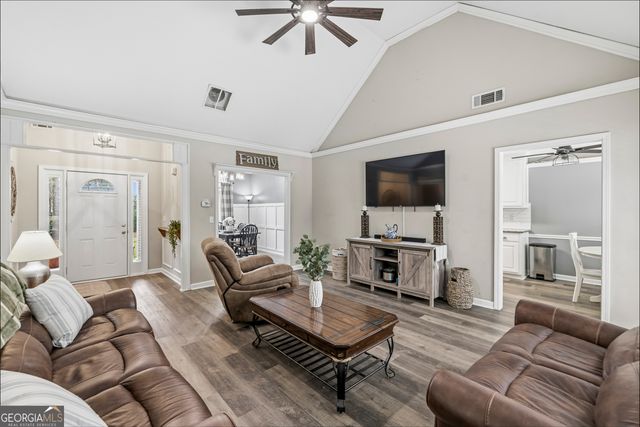 215 Ewing Drive, Social Circle, GA 30025