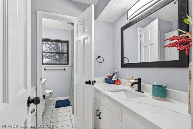 8901 Royal Ridge Drive, Fort Smith, AR 72903