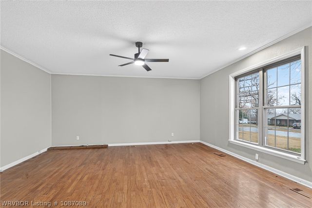 8901 Royal Ridge Drive, Fort Smith, AR 72903