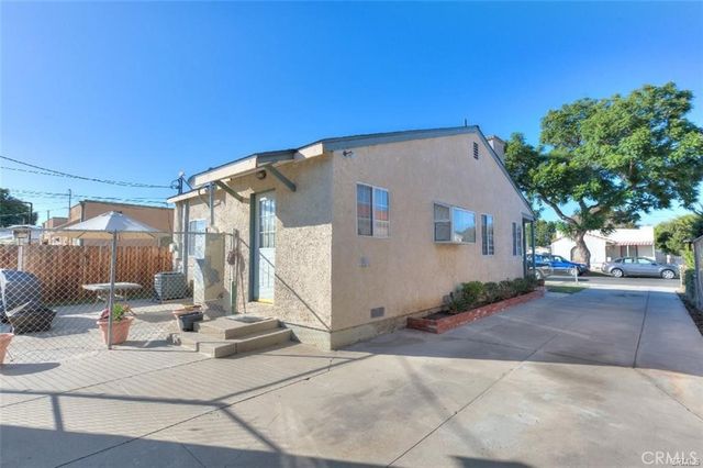 152 E Louise Street, Long Beach, CA 90805