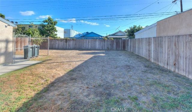 152 E Louise Street, Long Beach, CA 90805