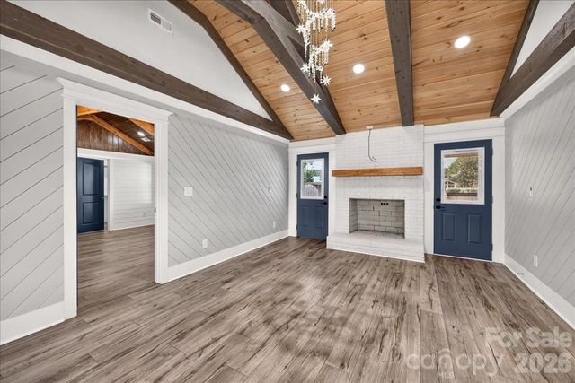 2519 Matthews Mint Hill Road, Matthews, NC 28105