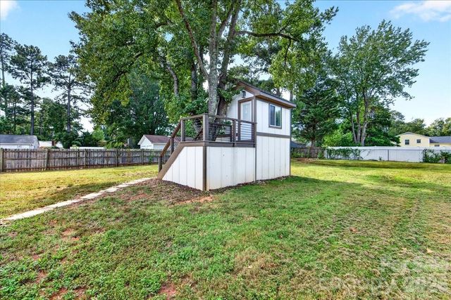 2519 Matthews Mint Hill Road, Matthews, NC 28105