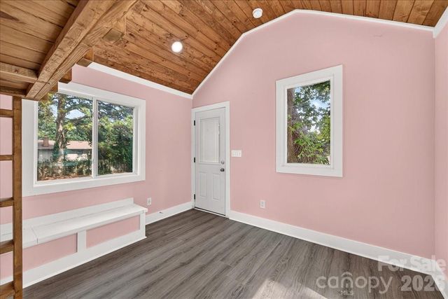 2519 Matthews Mint Hill Road, Matthews, NC 28105