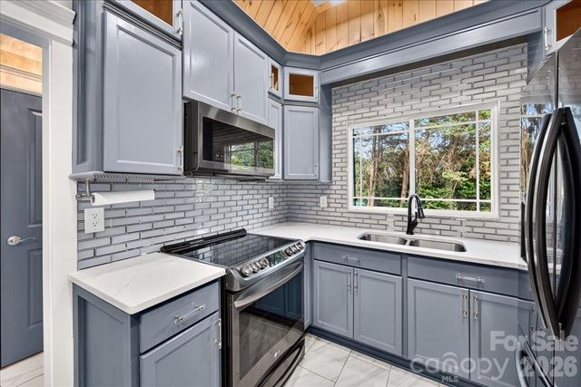 2519 Matthews Mint Hill Road, Matthews, NC 28105