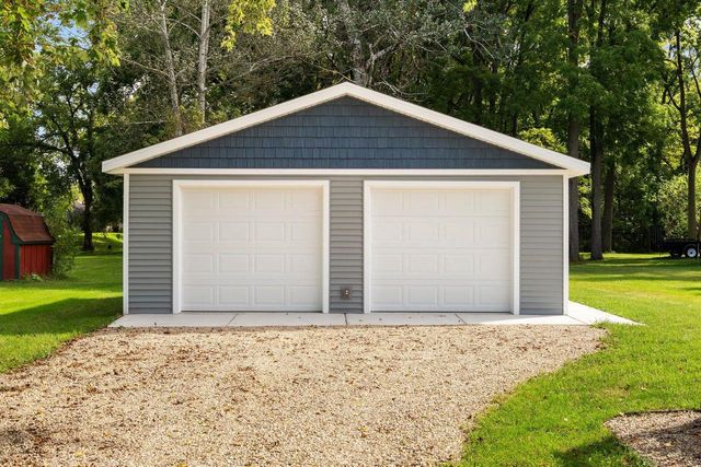 572 Edgerton Road, Edgerton, WI 53534