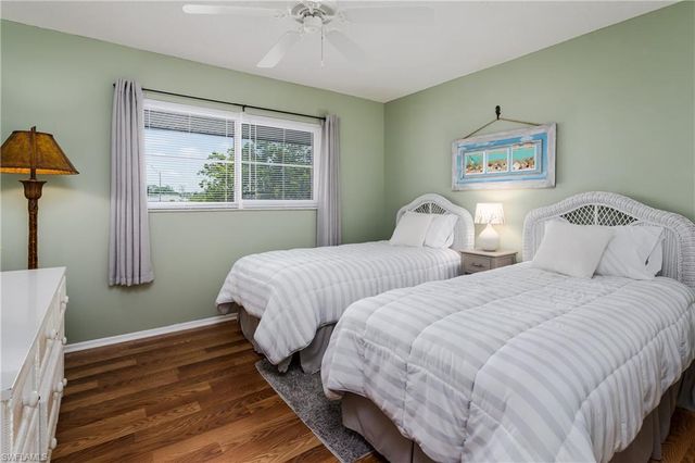5419 Rattlensake Hammock RD 307F, Naples, FL 34113
