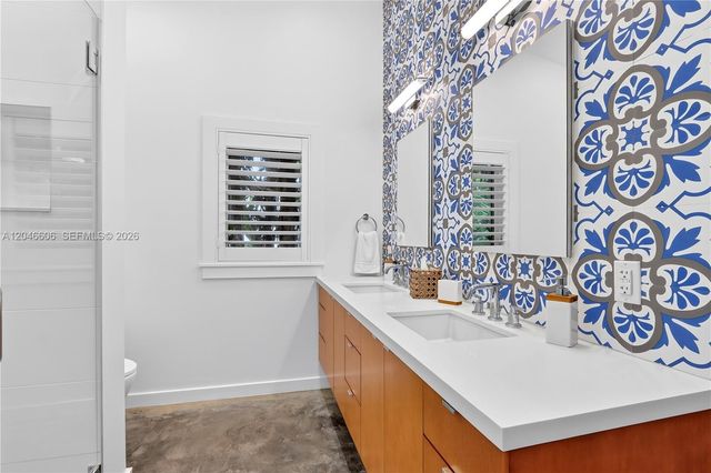 100 Sarto Ave., Coral Gables, FL 33134