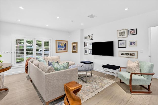 100 Sarto Ave., Coral Gables, FL 33134