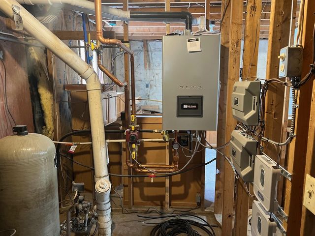 3767 Monroe Road, Allegan, MI 49010