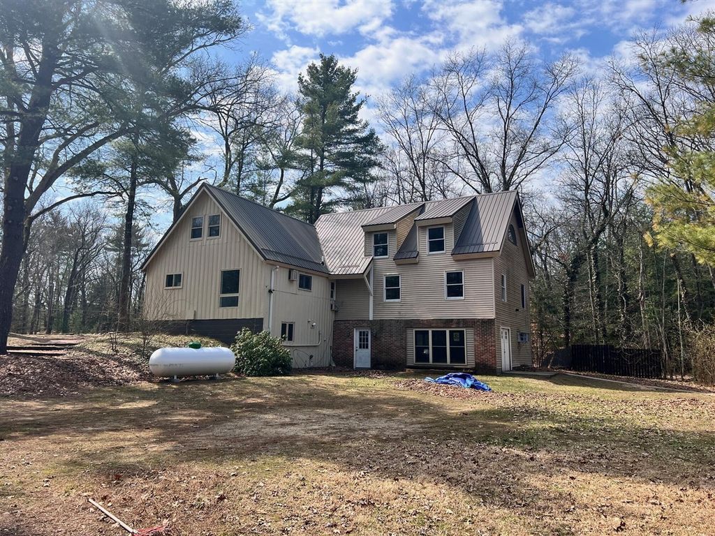 3767 Monroe Road, Allegan, MI 49010