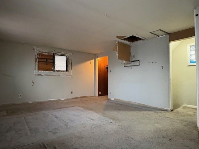 4710 W 88th Place, Hometown, IL 60456