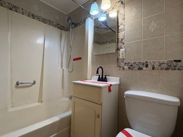 4710 W 88th Place, Hometown, IL 60456