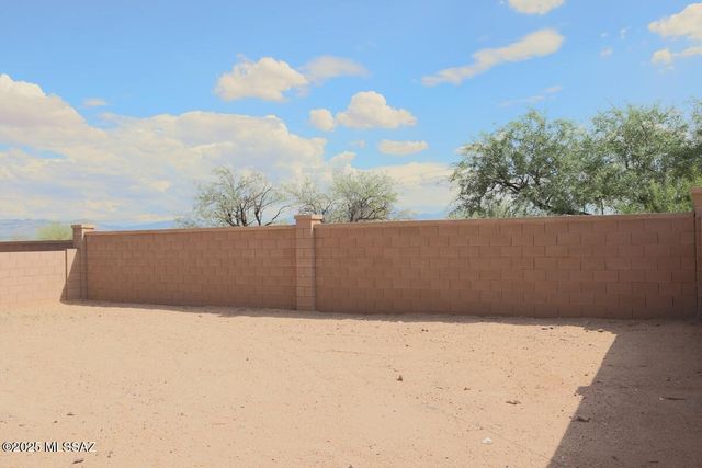 921 W Calle Alta Curva, Sahuarita, AZ 85629