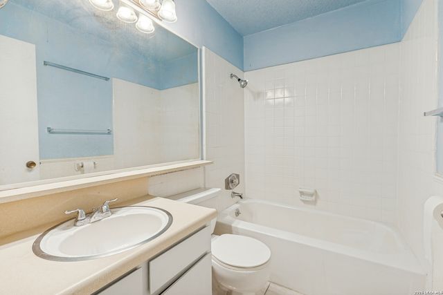 11951 ALAMO BLANCO ST, San Antonio, TX 78233