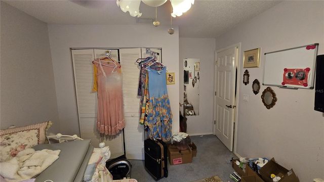 1040 TRADEWINDS DRIVE, Tarpon Springs, FL 34689