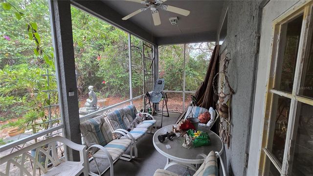 1040 TRADEWINDS DRIVE, Tarpon Springs, FL 34689