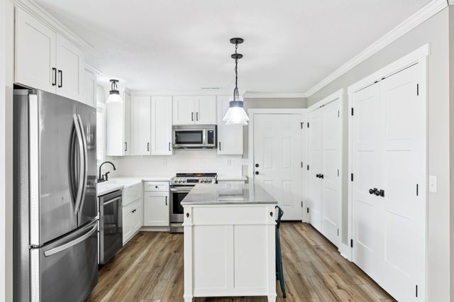 17 Reid St, Tracy City, TN 37387