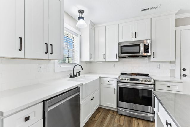 17 Reid St, Tracy City, TN 37387