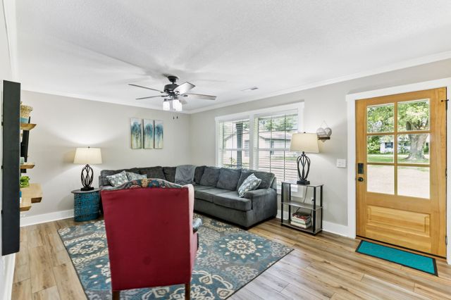 17 Reid St, Tracy City, TN 37387