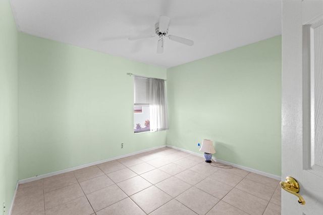 9055 Cypress Hollow Drive, Palm Beach Gardens, FL 33418