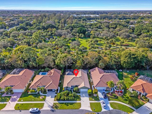 9055 Cypress Hollow Drive, Palm Beach Gardens, FL 33418