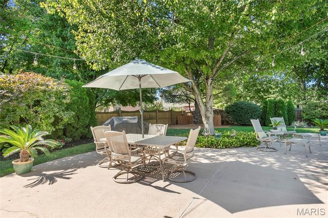 225 Saint Sabre Drive, Swansea, IL 62226