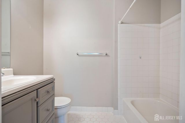 2002 Cypress Lane, East Brunswick, NJ 08816