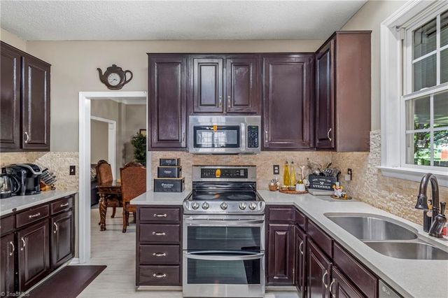 3549 Bent Trace Drive, High Point, NC 27265