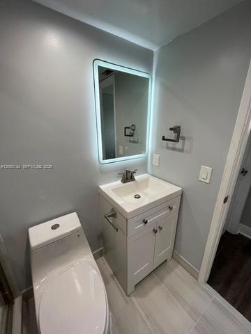 4771 Grapevine Way, Davie, FL 33331