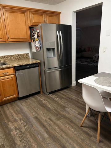 4771 Grapevine Way, Davie, FL 33331