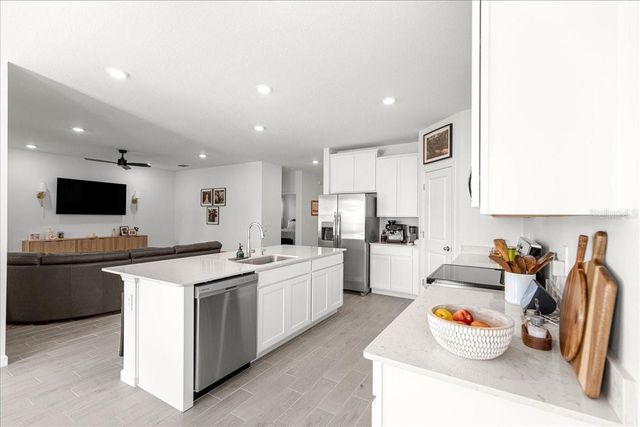 3278 NE 38TH LANE, Ocala, FL 34479