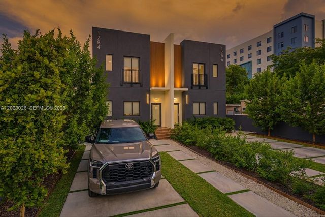 1784 NW & 1786 31st Street, Miami, FL 33142