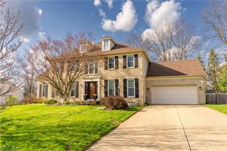 2903 Aylesbury Street NW, North Canton, OH 44720