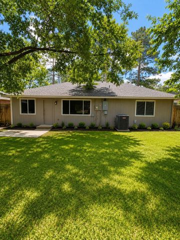 24038 Spring Gum Drive, Spring, TX 77373