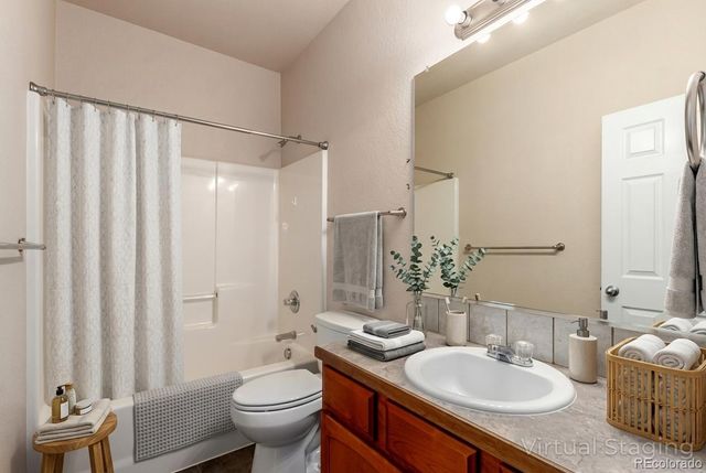 1210 Glen Creighton Drive, Dacono, CO 80514