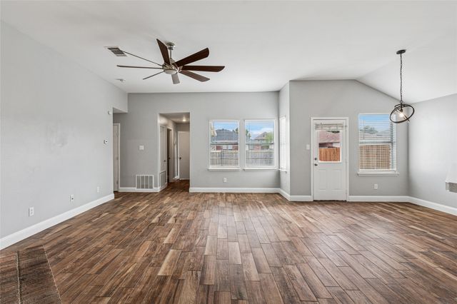 1328 Marvin Gardens, Lancaster, TX 75134