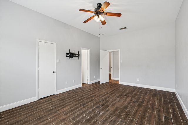 1328 Marvin Gardens, Lancaster, TX 75134